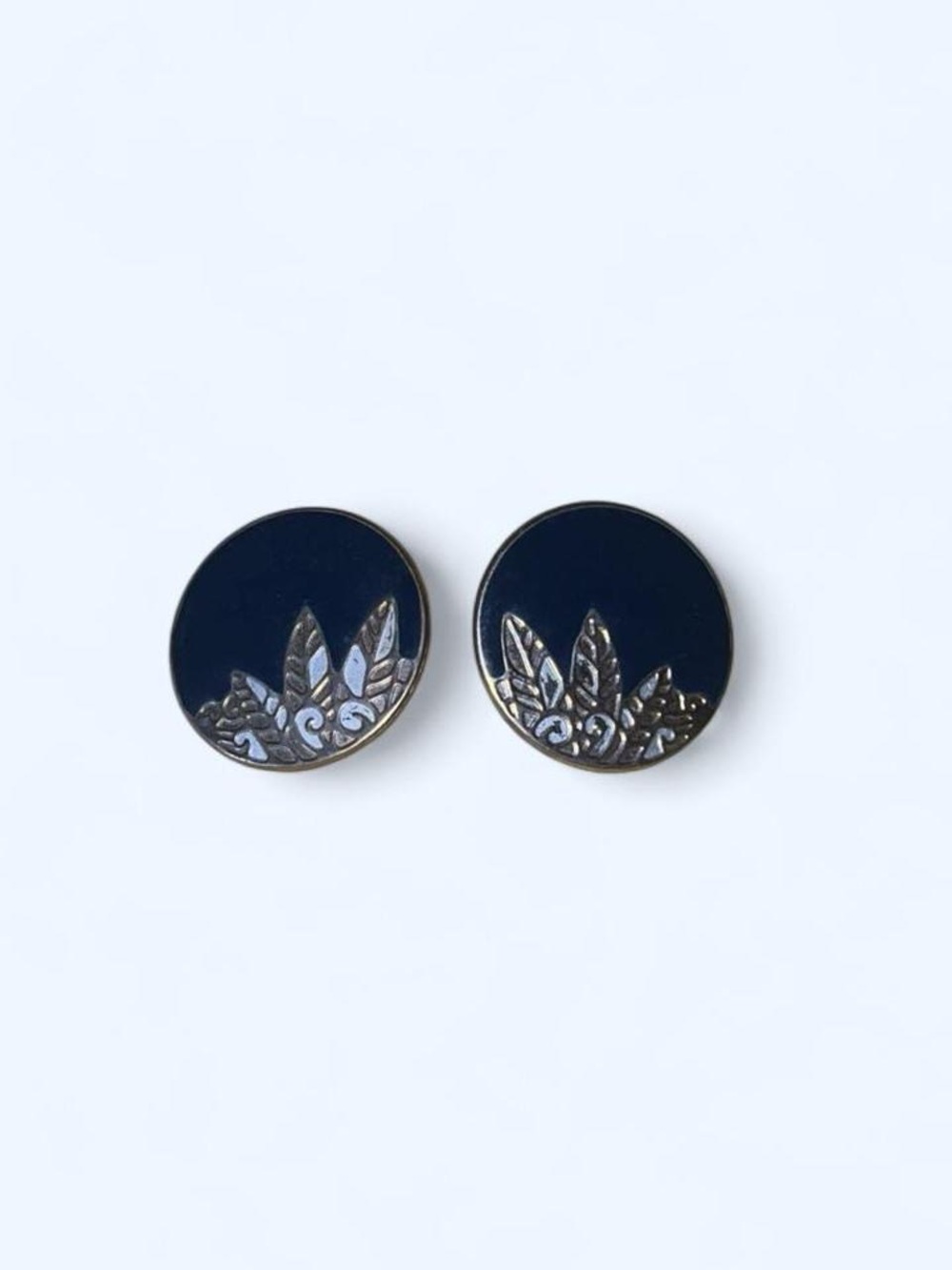 Blue Floral Accent Round Stud Earrings - Brand
